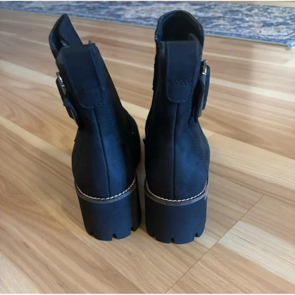 Blondo USA Dagger Waterproof Bootie in Black Suede Size 6 New - Picture 6 of 10